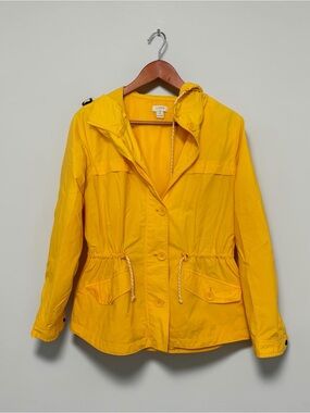 J. Crew Yellow Hooded Utility Anorak Raincoat Drawstring Jacket size Medium P